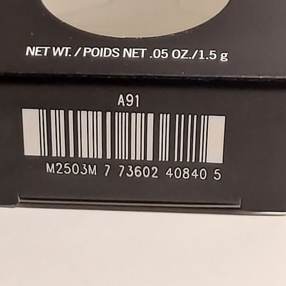 MAC Eyeshadow *SHALE (Satin)* / .05 oz / New in box / RARE - Picture 5 of 5